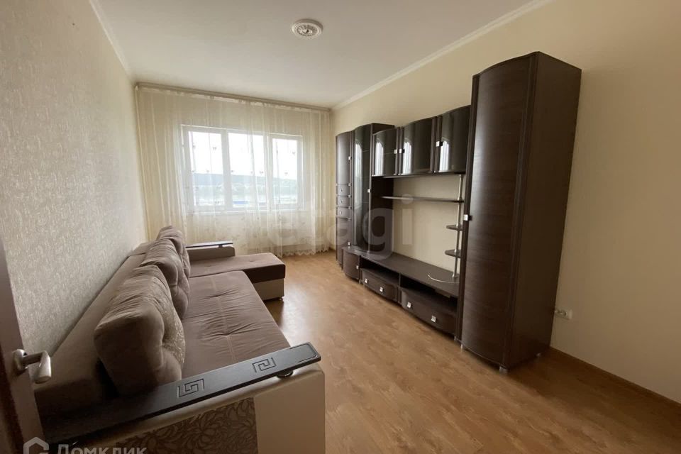 Продаётся 3-комнатная квартира, 75.4 м²