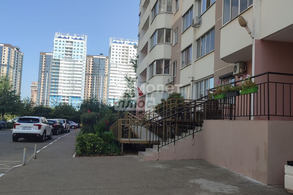 Продаётся 1-комнатная квартира, 39 м²