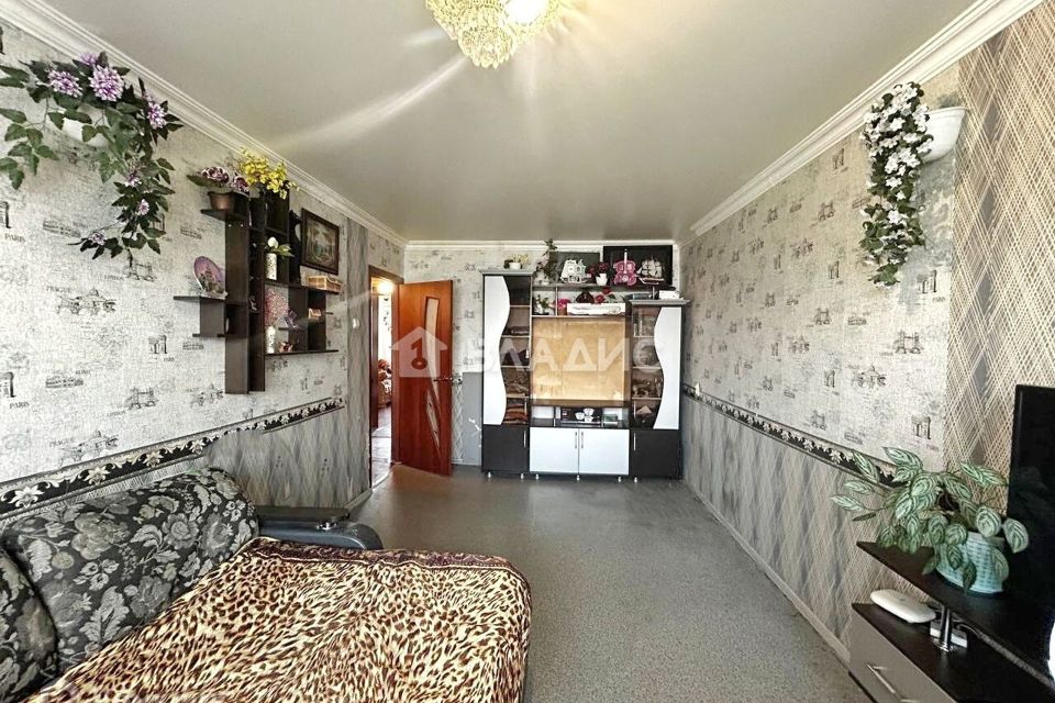 Продаётся 3-комнатная квартира, 61.9 м²