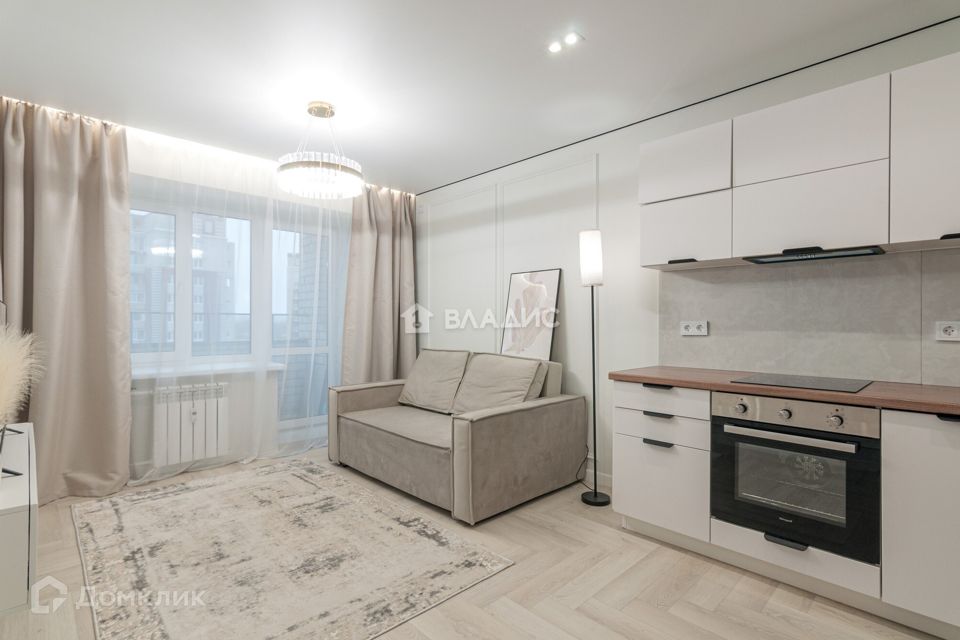 Продаётся 1-комнатная квартира, 43.3 м²