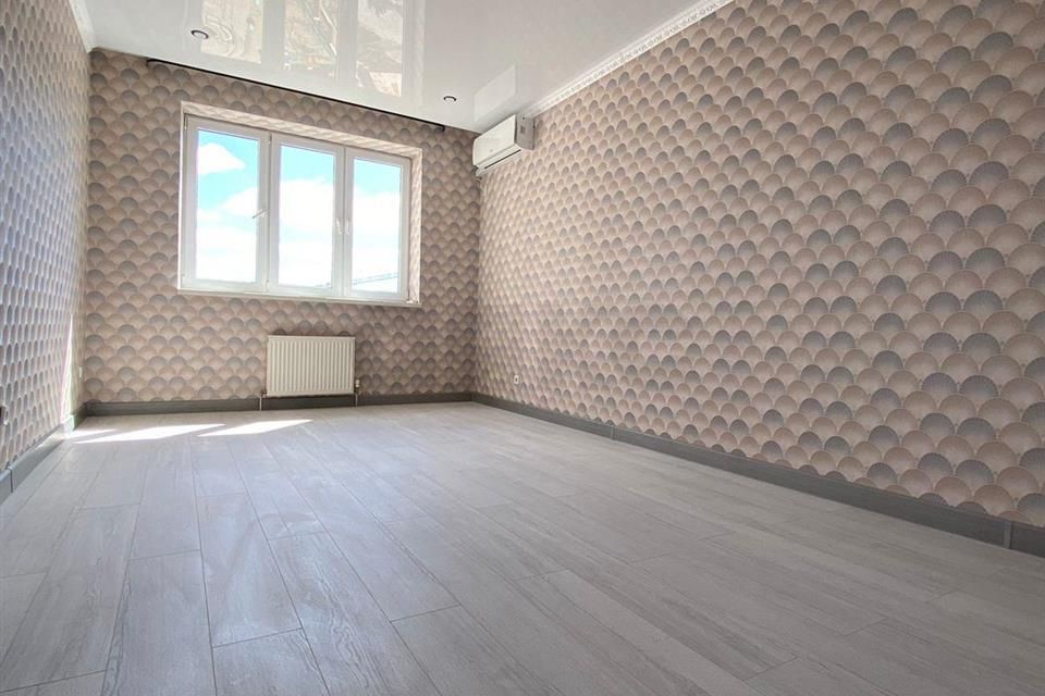 Продаётся 1-комнатная квартира, 46 м²