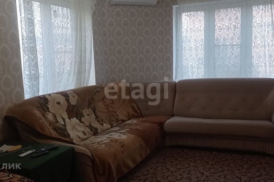 Сдаётся 1-комнатная квартира, 40 м²