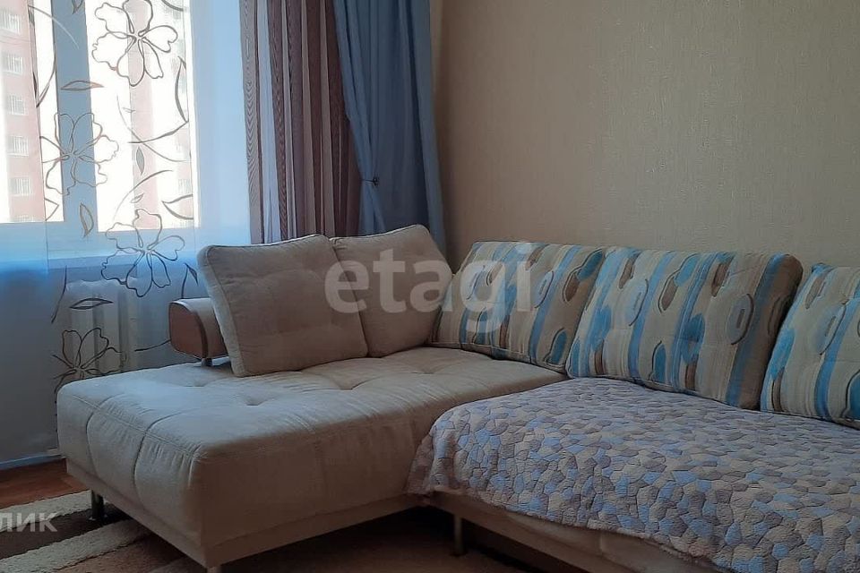 Продаётся 3-комнатная квартира, 71.7 м²