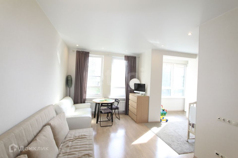 Сдаётся 1-комнатная квартира, 38 м²