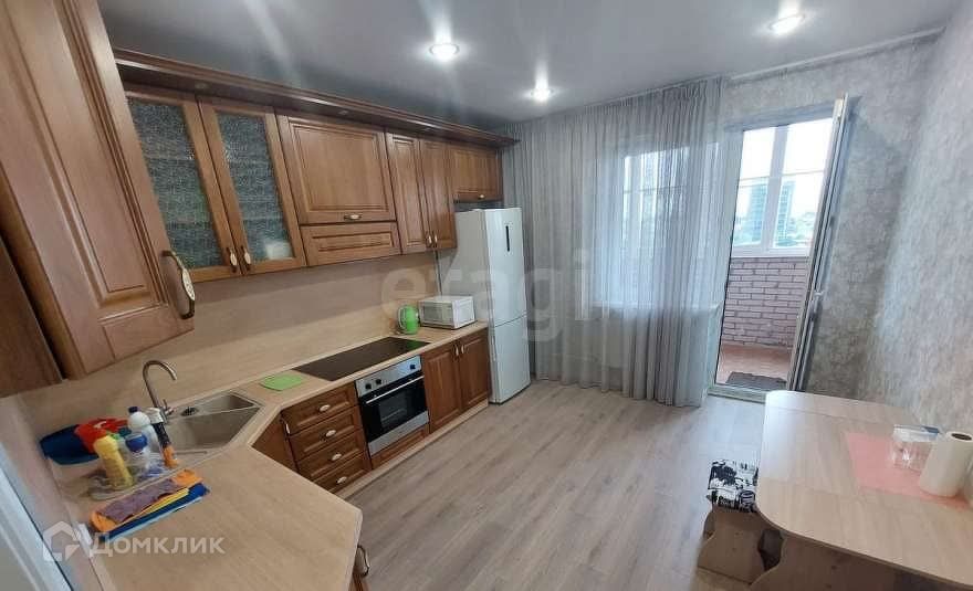 Сдаётся 1-комнатная квартира, 46 м²