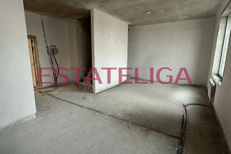 Продаётся 3-комнатная квартира, 90.3 м²