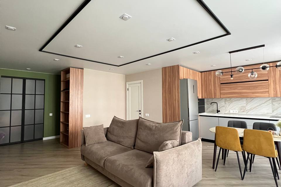 Продаётся 3-комнатная квартира, 77 м²