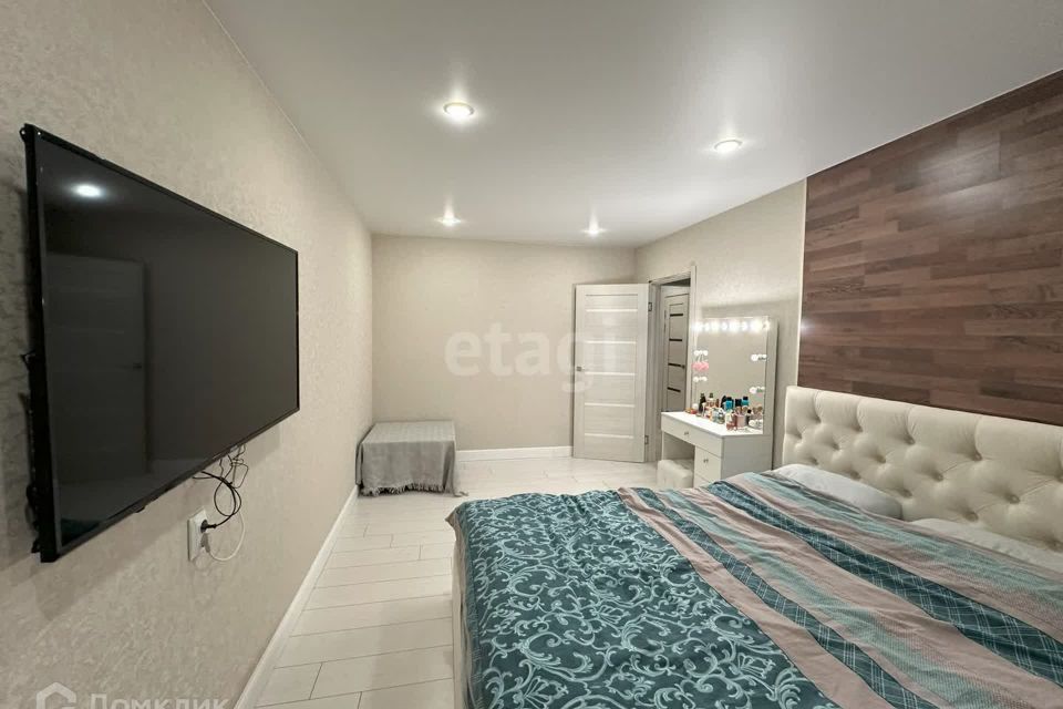 Продаётся 4-комнатная квартира, 80.4 м²