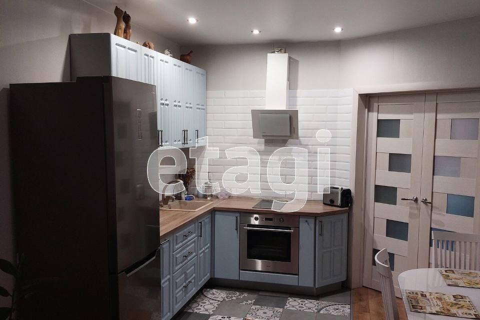 Продаётся 2-комнатная квартира, 72.3 м²