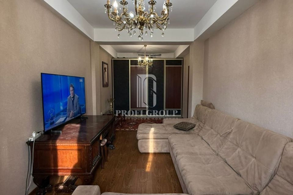 Продаётся 1-комнатная квартира, 54.4 м²