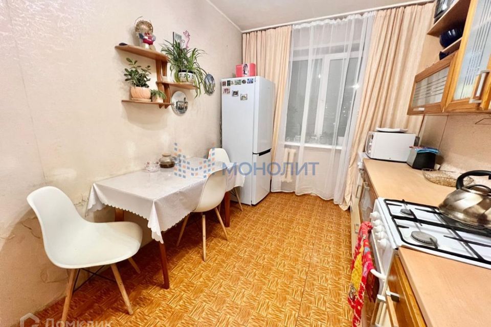 Продаётся 4-комнатная квартира, 84.6 м²