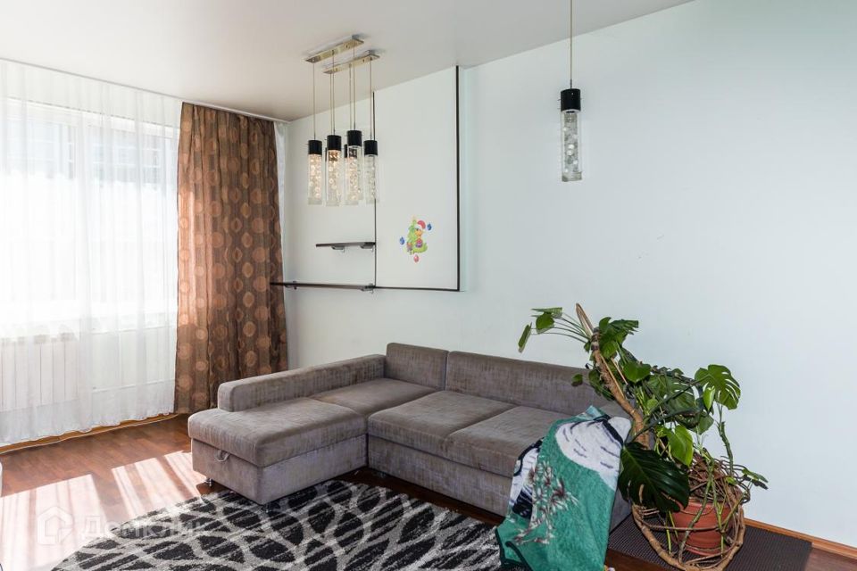 Продаётся 2-комнатная квартира, 60 м²