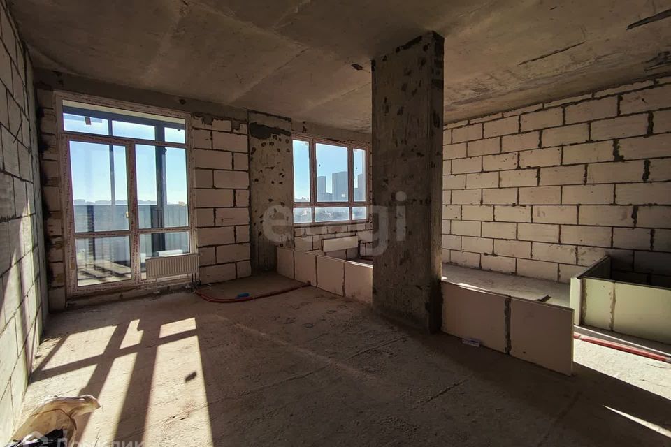 Продаётся 2-комнатная квартира, 61 м²