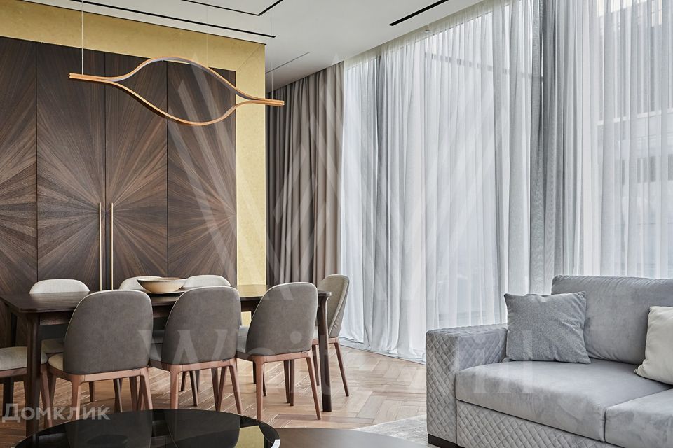 Продаётся 3-комнатная квартира, 113 м²