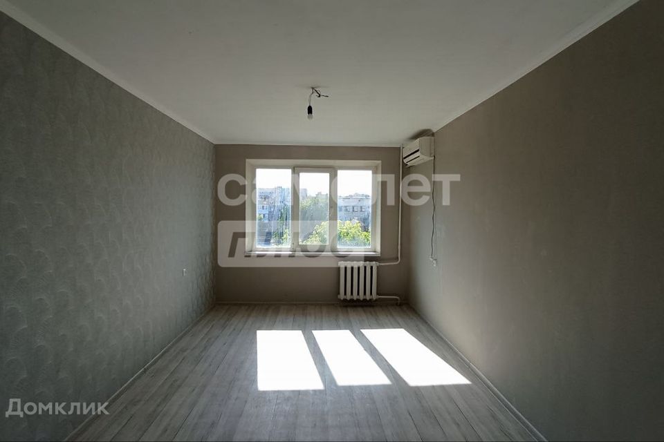 Продаётся 3-комнатная квартира, 70.3 м²