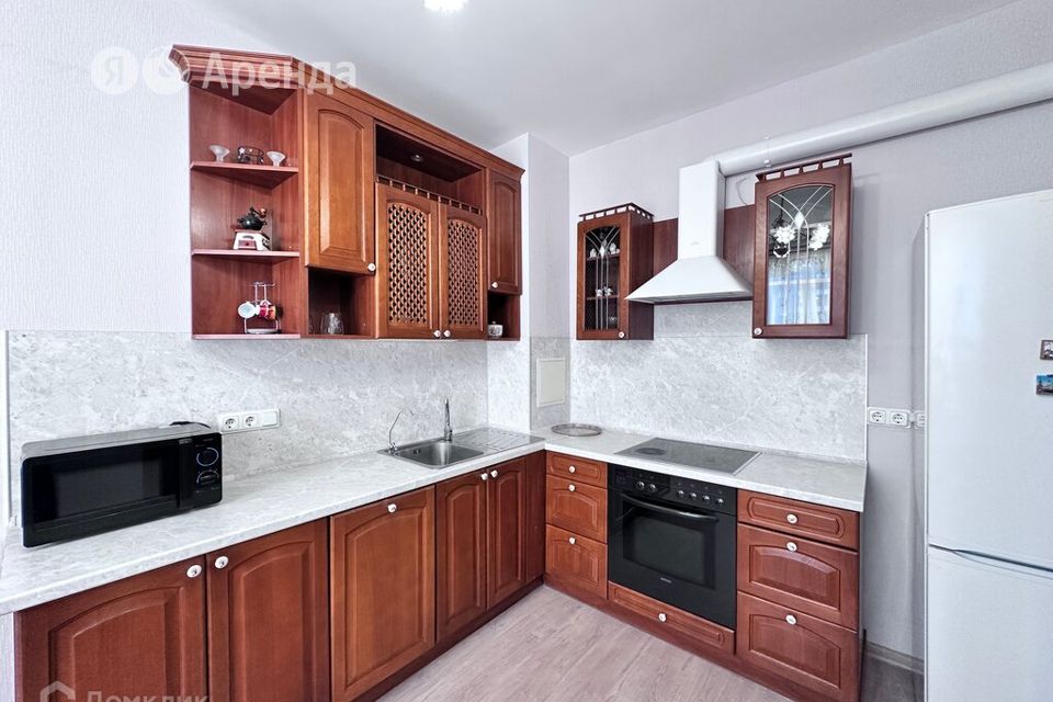 Сдаётся 2-комнатная квартира, 66 м²