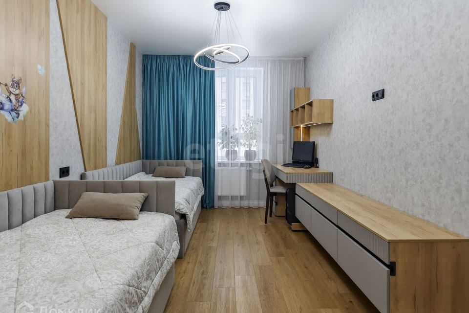 Продаётся 3-комнатная квартира, 97.1 м²
