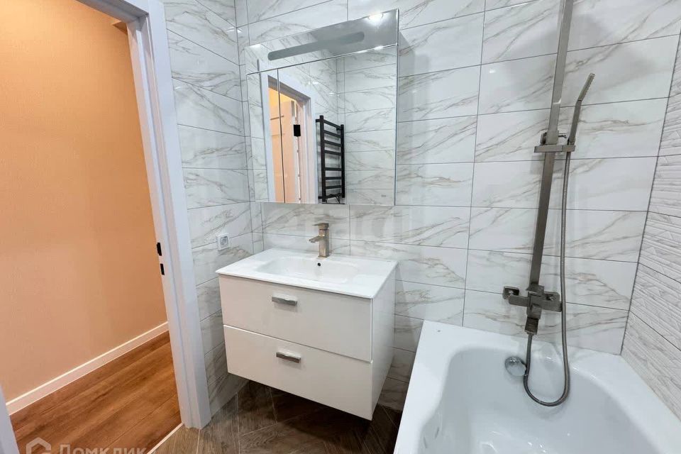 Продаётся 2-комнатная квартира, 58.6 м²