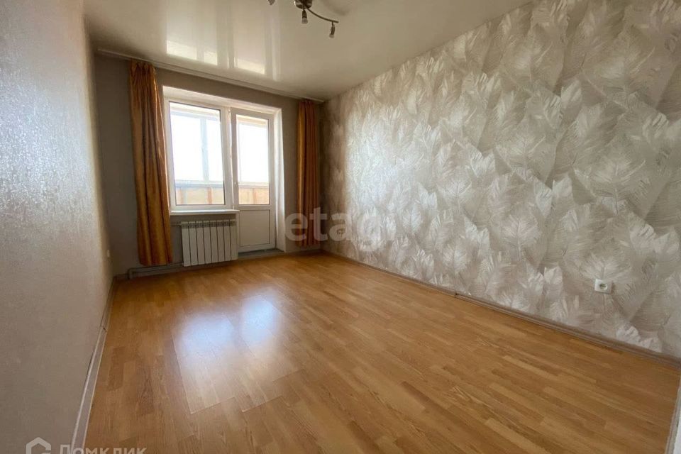 Продаётся 1-комнатная квартира, 37.4 м²