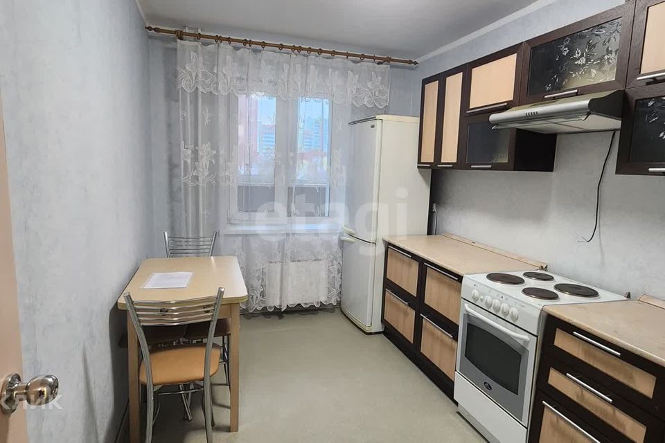Сдаётся 1-комнатная квартира, 42 м²