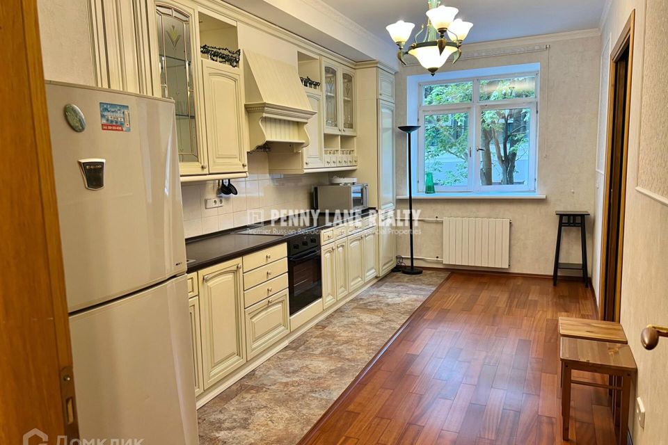 Сдаётся 4-комнатная квартира, 112 м²