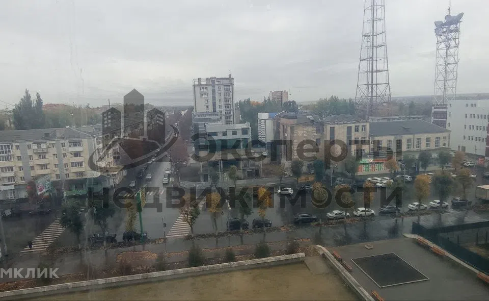 Продаётся 3-комнатная квартира, 60 м²