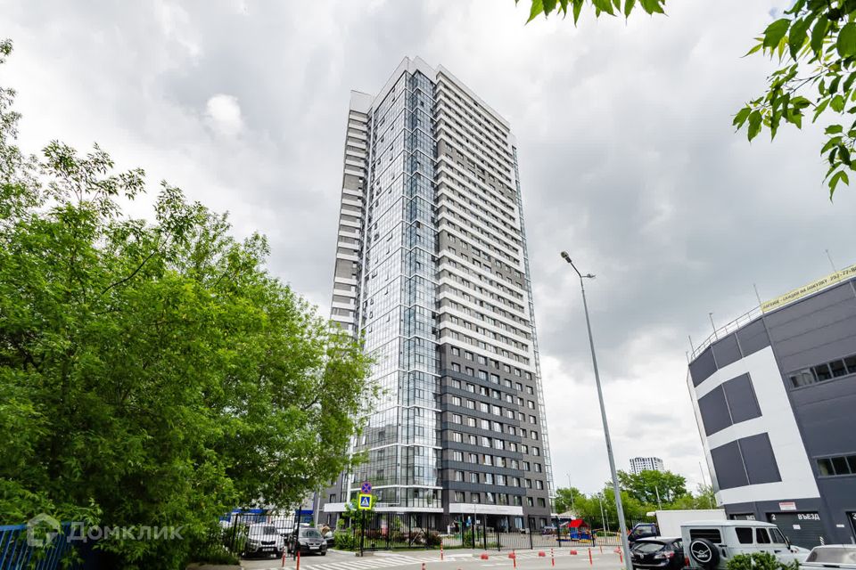 Продаётся 2-комнатная квартира, 81.7 м²