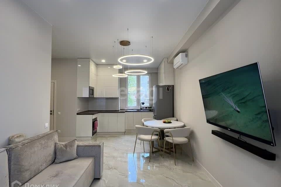 Продаётся 2-комнатная квартира, 54 м²