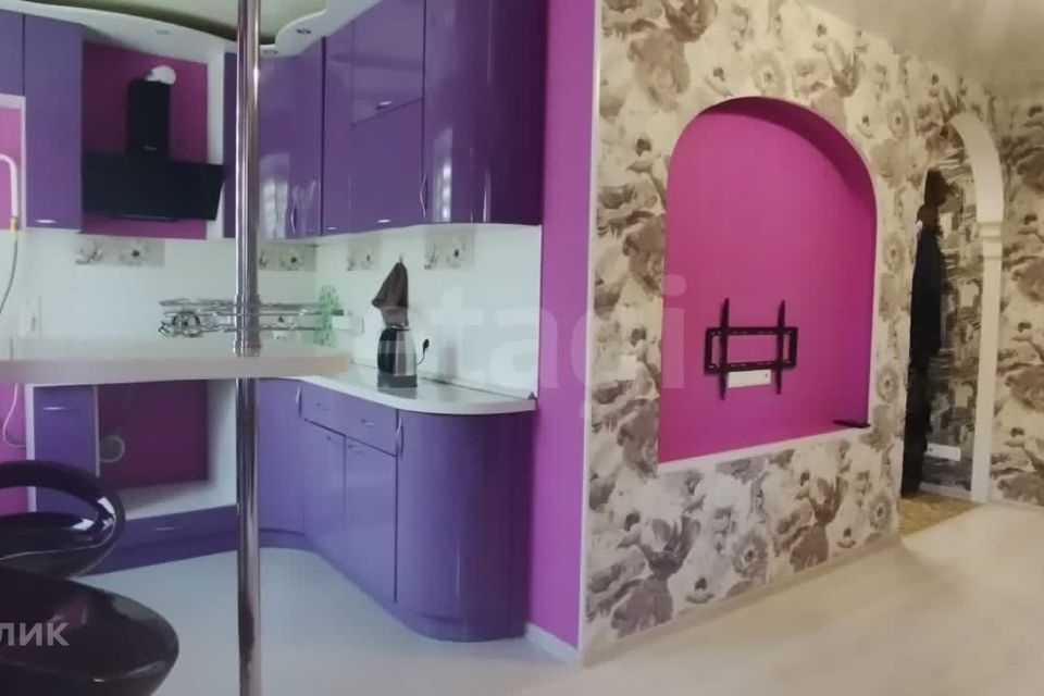 Продаётся 1-комнатная квартира, 42.9 м²