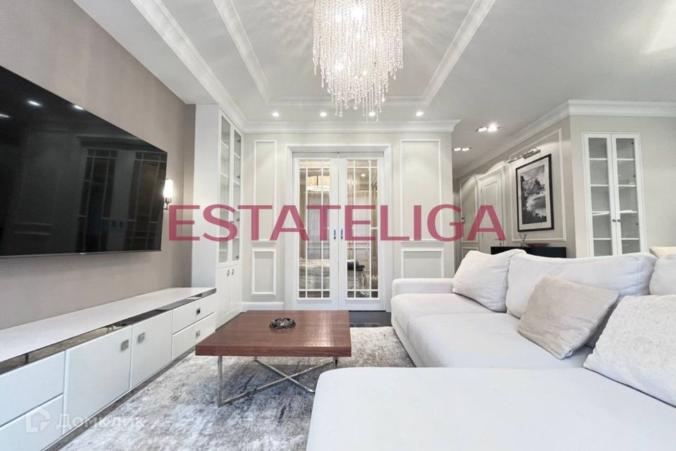 Сдаётся 2-комнатная квартира, 65 м²