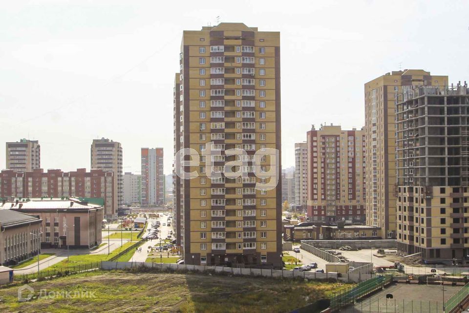 Продаётся 2-комнатная квартира, 75.6 м²