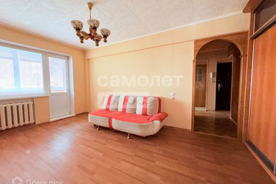 Продаётся 4-комнатная квартира, 58.9 м²
