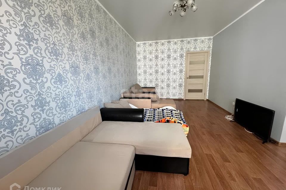 Продаётся 1-комнатная квартира, 41 м²