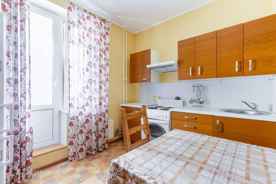 Продаётся 1-комнатная квартира, 37.8 м²