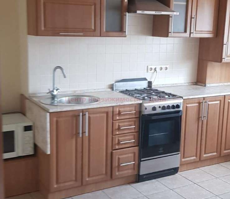 Сдаётся 1-комнатная квартира, 50 м²
