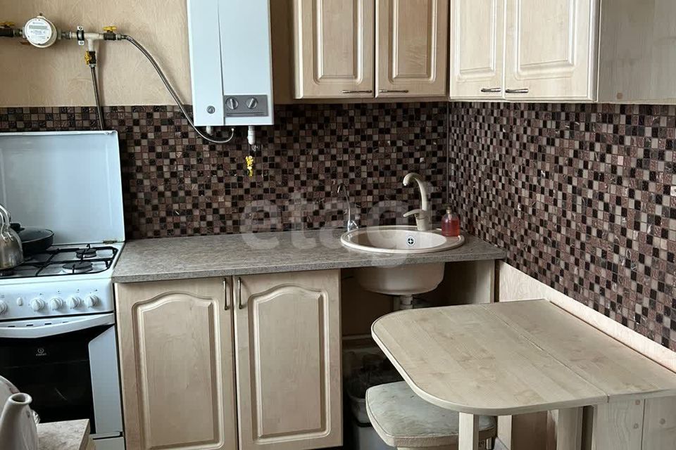 Продаётся 3-комнатная квартира, 63 м²