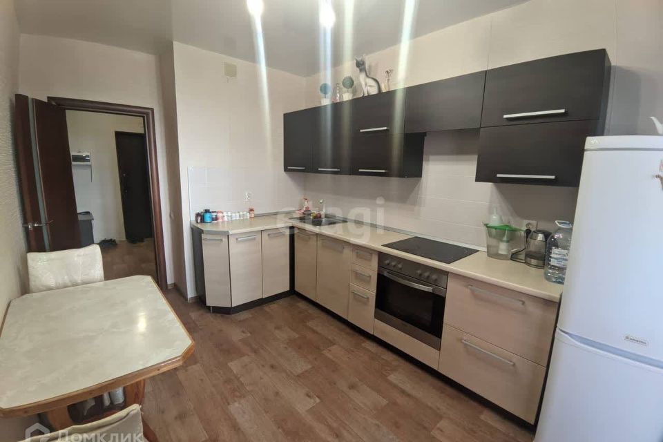Продаётся 1-комнатная квартира, 41.6 м²