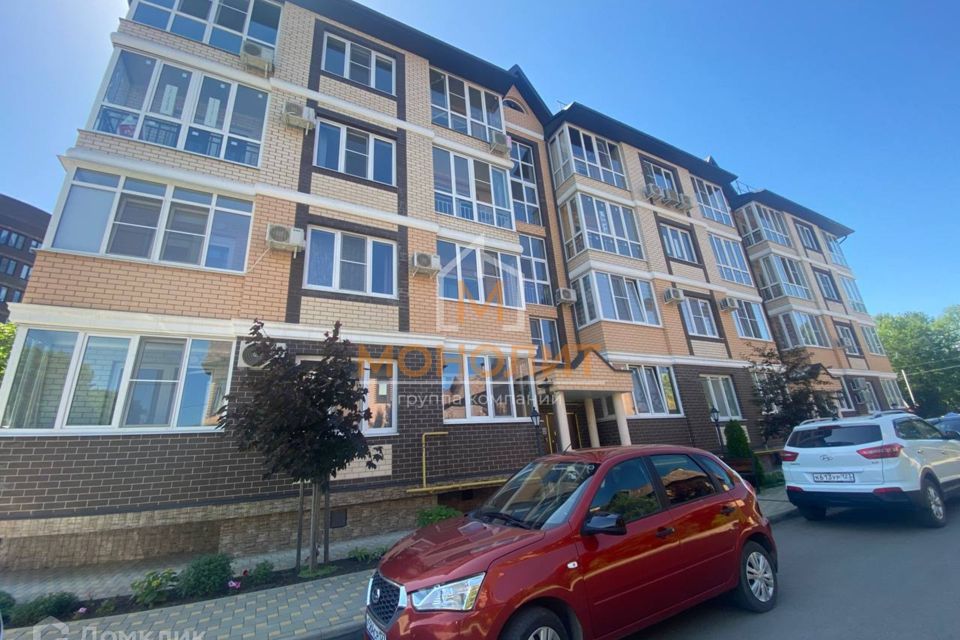 Продаётся 2-комнатная квартира, 67.7 м²