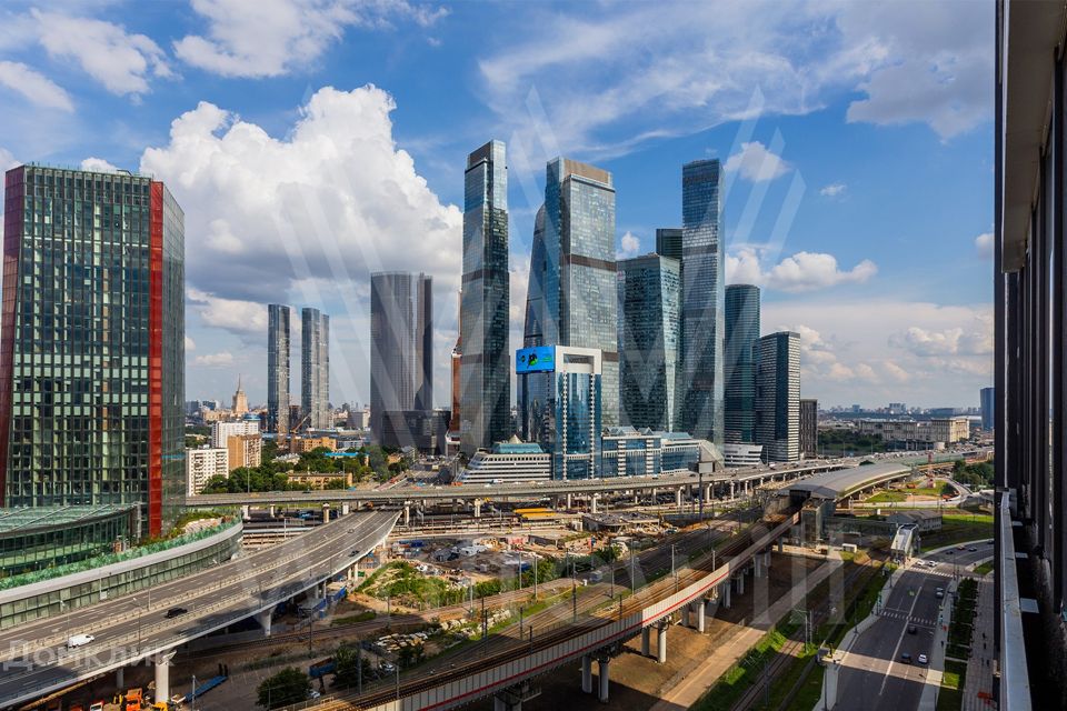Продаётся 3-комнатная квартира, 82 м²