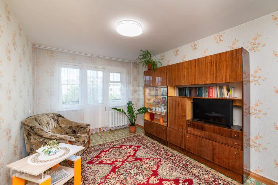 Продаётся 3-комнатная квартира, 58.3 м²