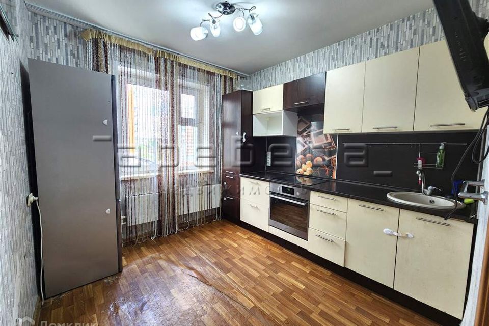 Сдаётся 2-комнатная квартира, 54 м²