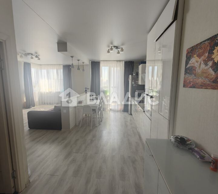 Продаётся 2-комнатная квартира, 65.9 м²