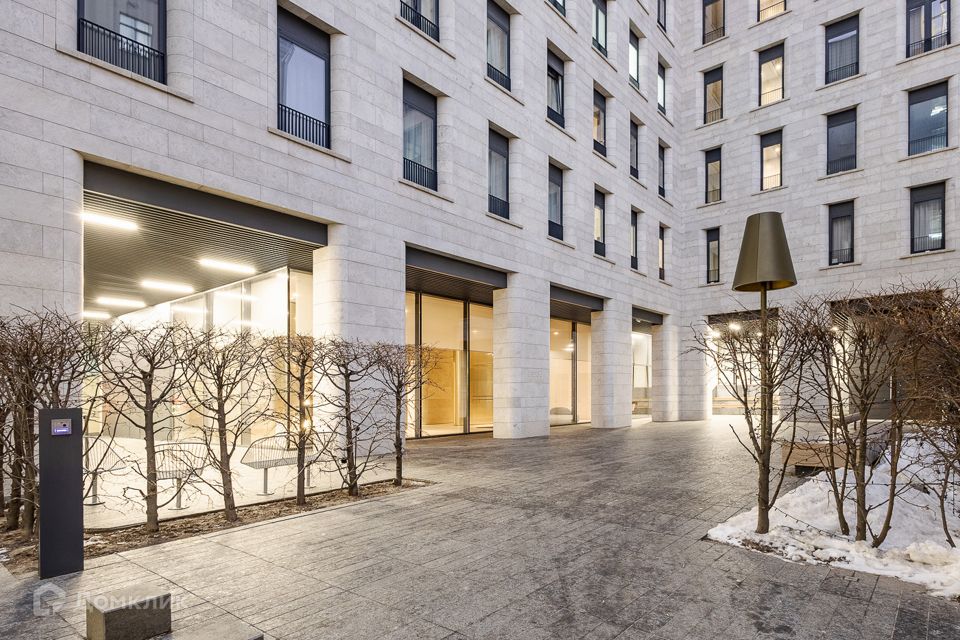 Продаётся 2-комнатная квартира, 110 м²