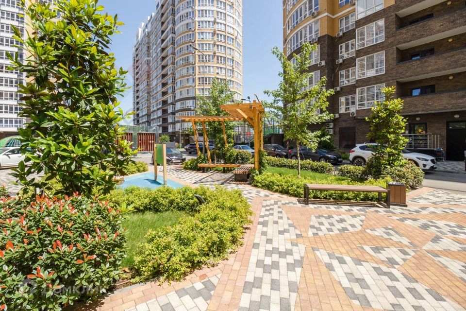 Квартиры в краснодаре старокубанская. Квартиры в краснодаре старокубанская. Старокубанская 124 краснодар. Квартиры в краснодаре старокубанская. Старокубанская 25.