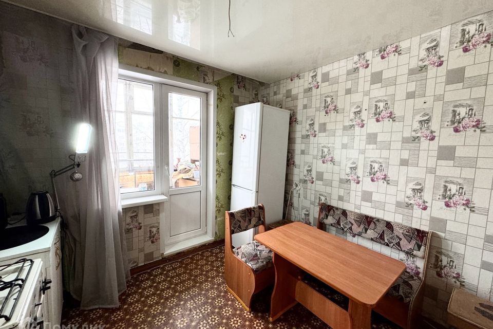 Продаётся 2-комнатная квартира, 53.6 м²