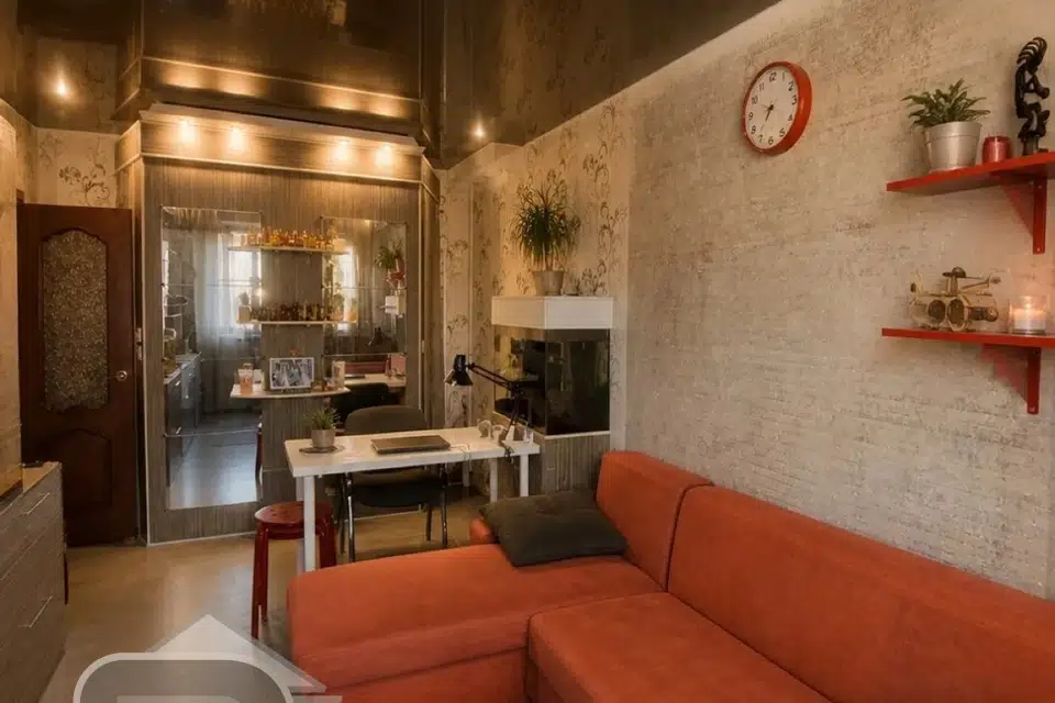 Продаётся 4-комнатная квартира, 102 м²