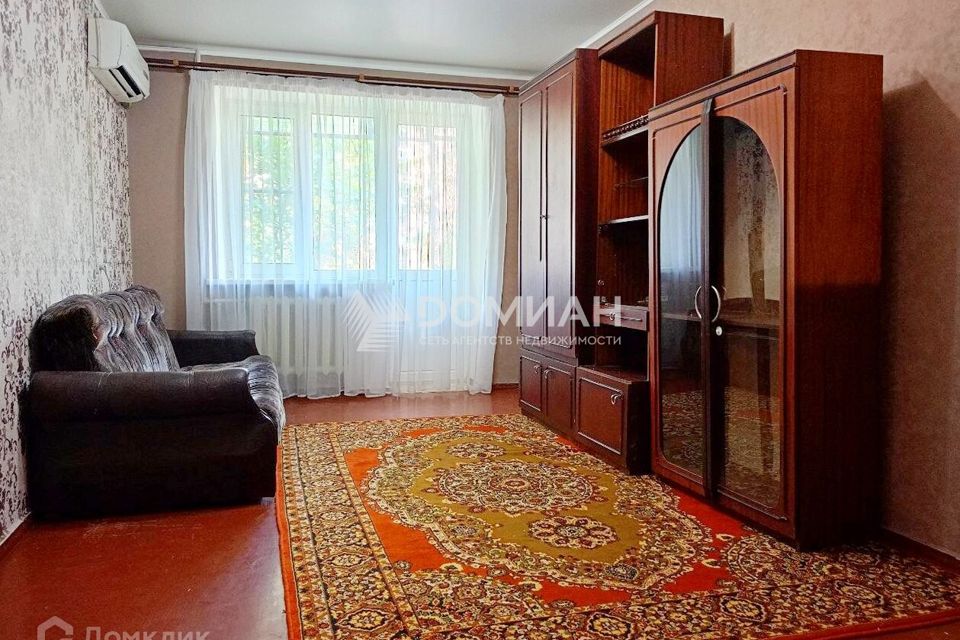Продаётся 3-комнатная квартира, 55.5 м²