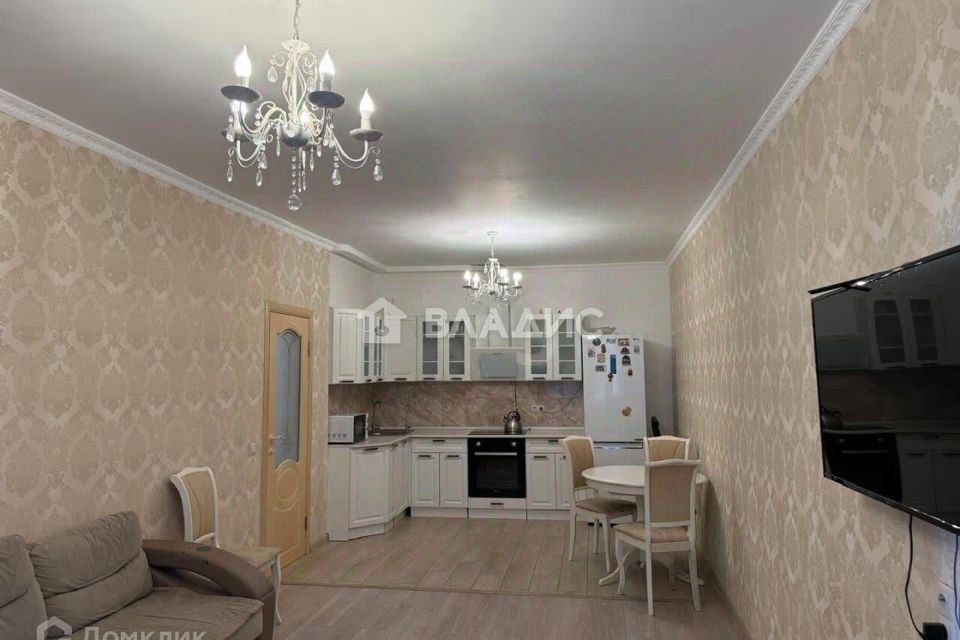 Продаётся 1-комнатная квартира, 48 м²