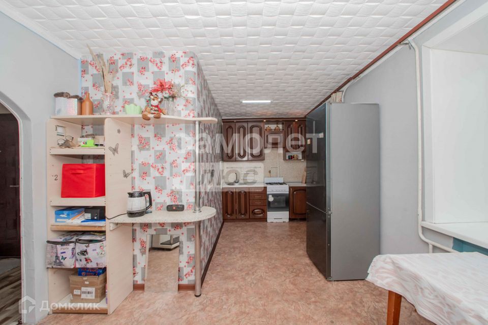 Продаётся 3-комнатная квартира, 61.6 м²