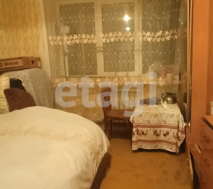 Продаётся комната в 1-комн. квартире, 13 м²